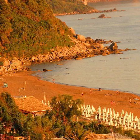 Kallopsia 105 Corfu Menigos By New Era Apartman Glifáda