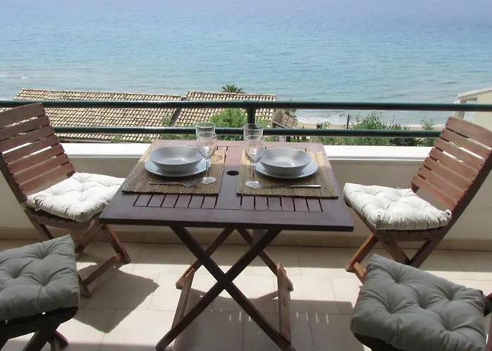 Kallopsia 105 Corfu Menigos By New Era * Glyfada (Corfu)